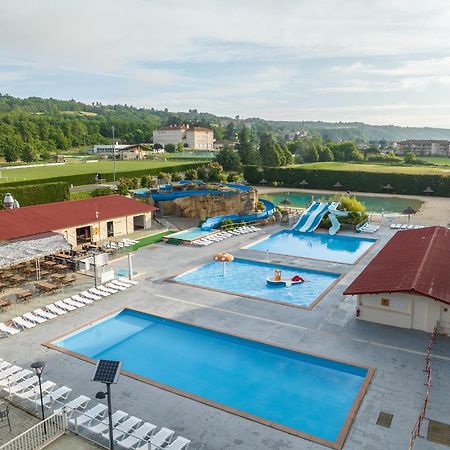 Camping Chateau De Galaure Chateauneuf-de-Galaure 外观 照片